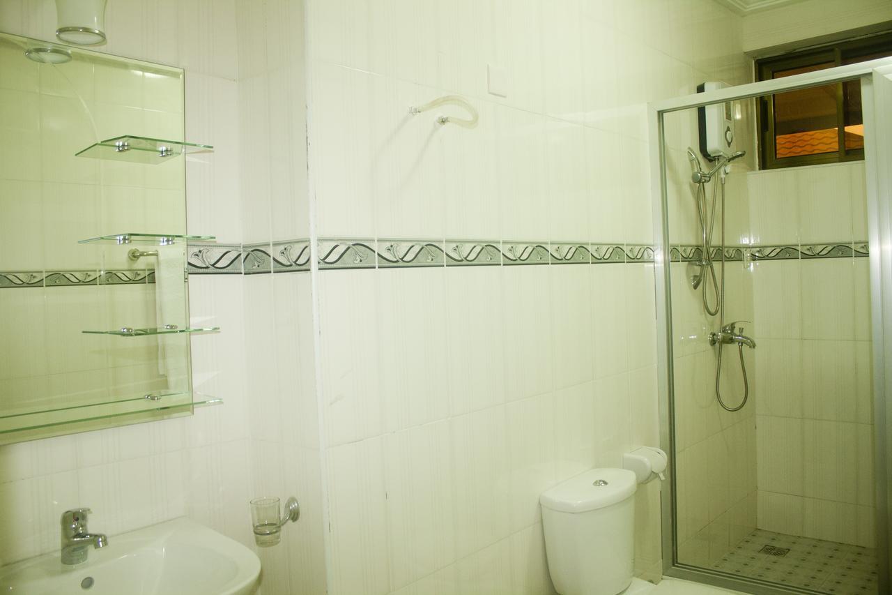Consir Executive Lodge Аккра Екстер'єр фото