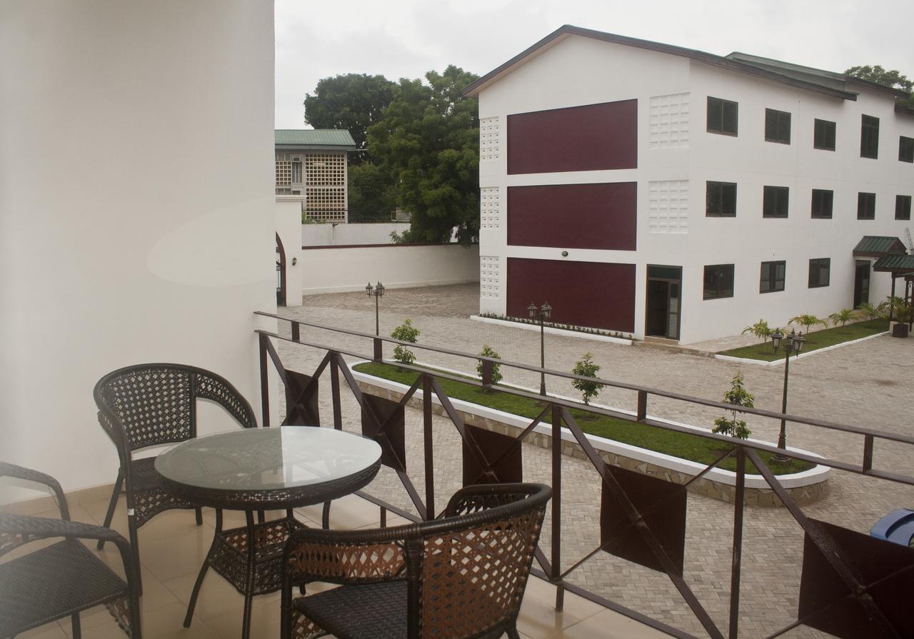 Consir Executive Lodge Аккра Екстер'єр фото
