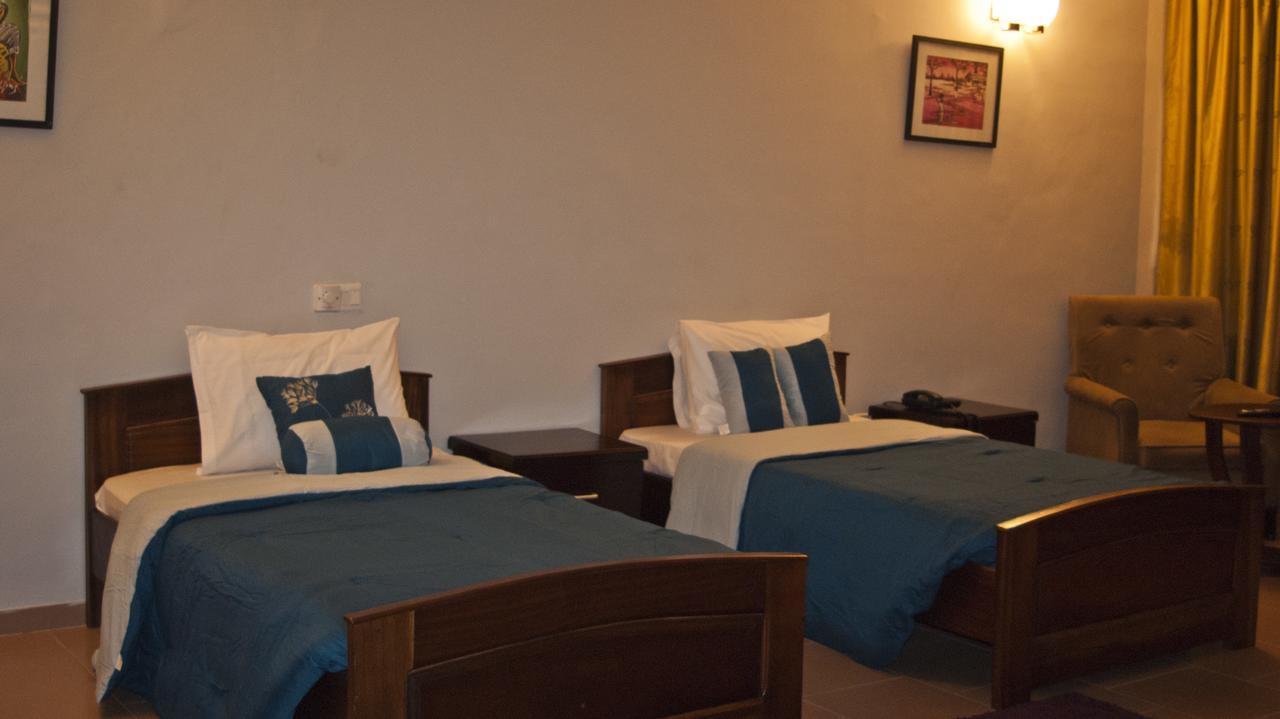 Consir Executive Lodge Аккра Екстер'єр фото