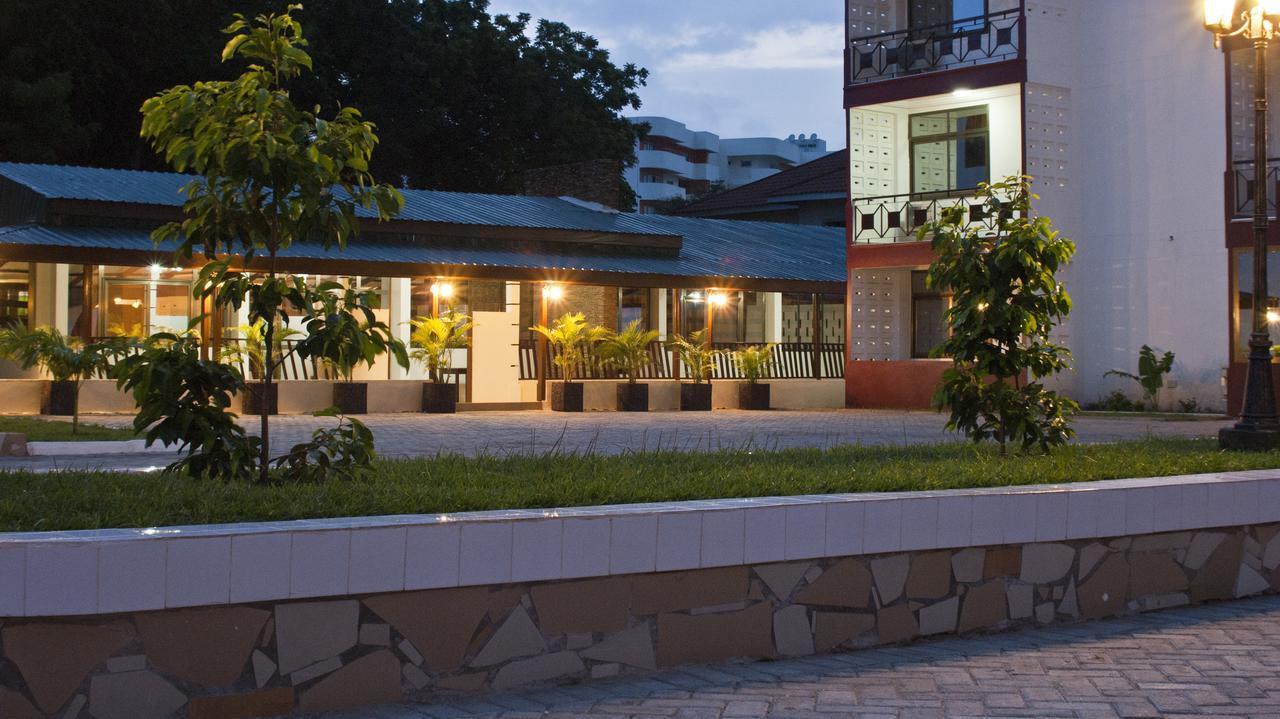 Consir Executive Lodge Аккра Екстер'єр фото